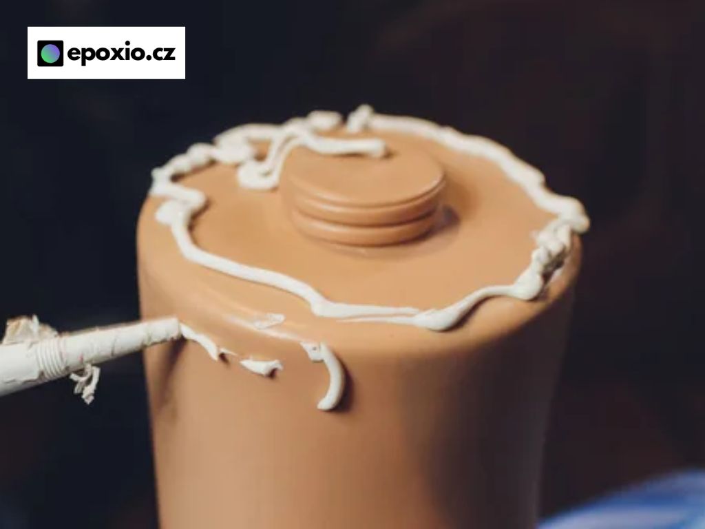 Veropal 14 lepení tixotropním nestékavým lepidlem